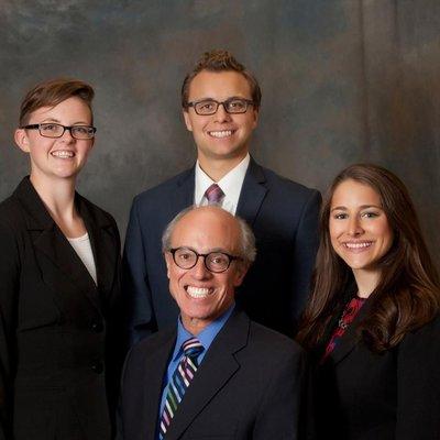 From left to right: Dr. Cindy Vansickler, Dr. Brady Pearson (top), Dr. John Calisesi (bottom), Dr. Carrie Jo Calisesi