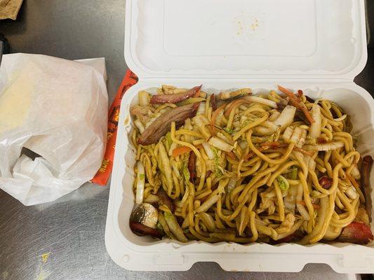 House special Lo mein