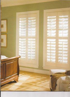 Plantation Shutter- Front tilt bar or Hidden tilt functions