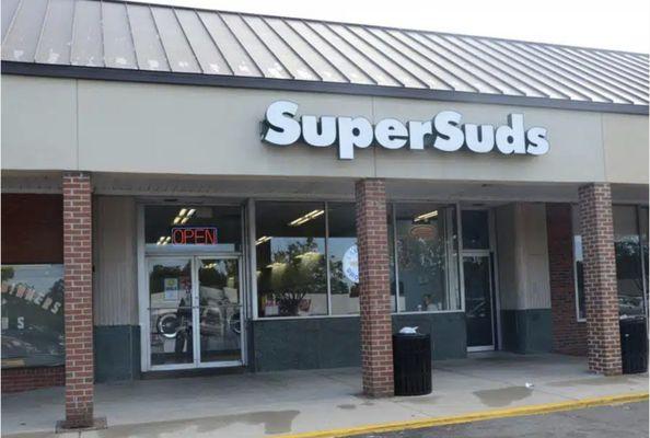 SuperSuds Laundromat