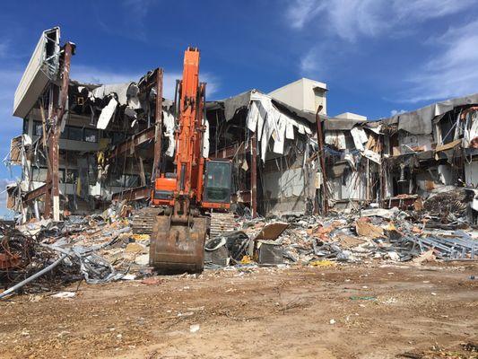 Demolition of office building Winter Park Florida.