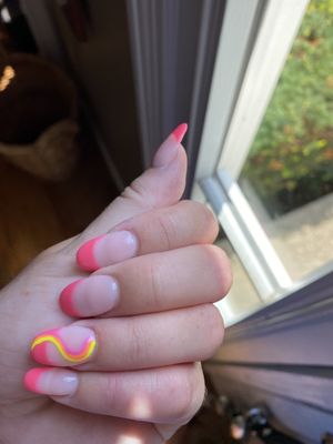 Dip with tips and a design, turned out so cute and was so quick!