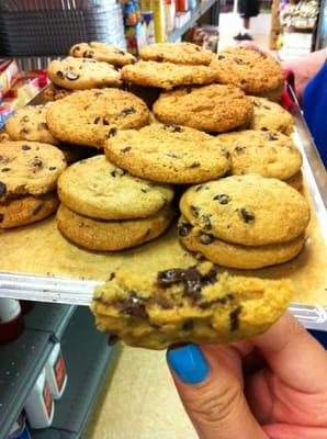 Chocolate cookies! DE-LISHHHHHHHH