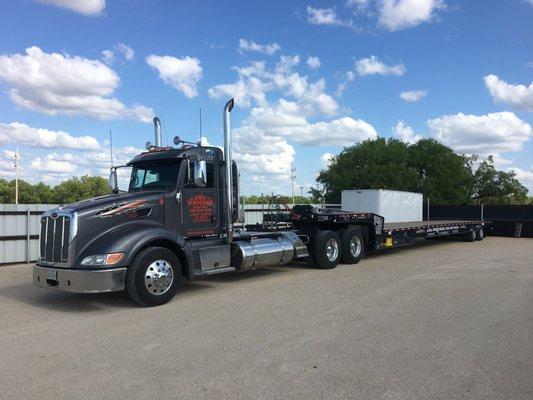 Heavy Flatbed Transport