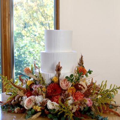 floral meadow wedding cake