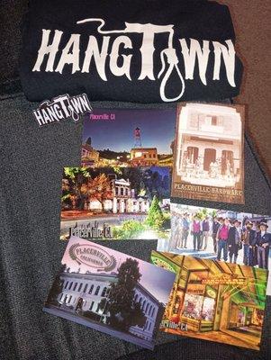 Tshirt, magnet and postcards