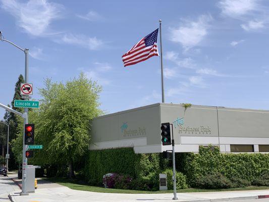 The Business Park of Pasadena: 1270 Lincoln Avenue, Suite 400 Pasadena CA 91103