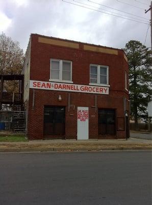 Sean & Darnell's Grocery