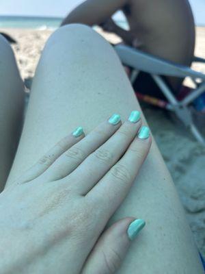 Gel nails - a hint of mint with iridescent peal powder on top