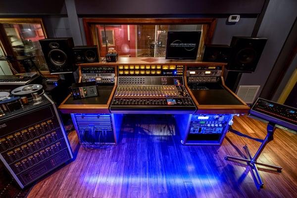 Analog API 1608 Mixing Console w/ all sorts of outboard gear!