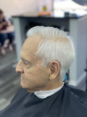 Senior cut / classic cut