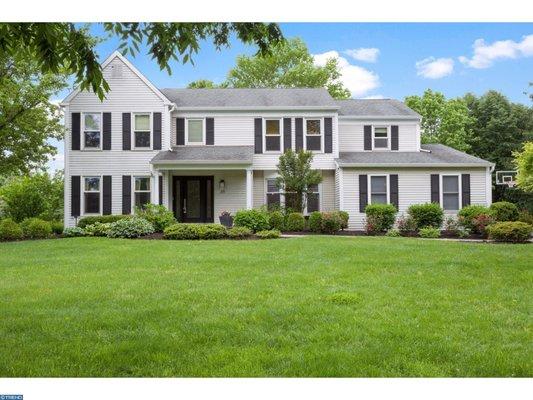 Under contract! 39 Saratoga Drive, West Windsor. I represent the buyers!