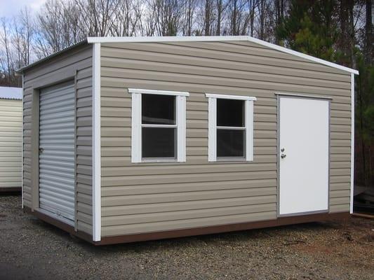 12x16 Highwall with Roll-up door