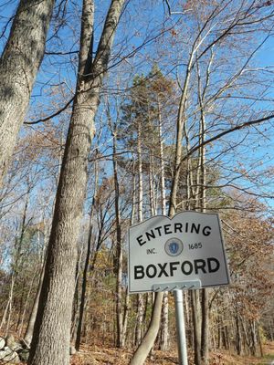 Entering Boxford from North Andover.