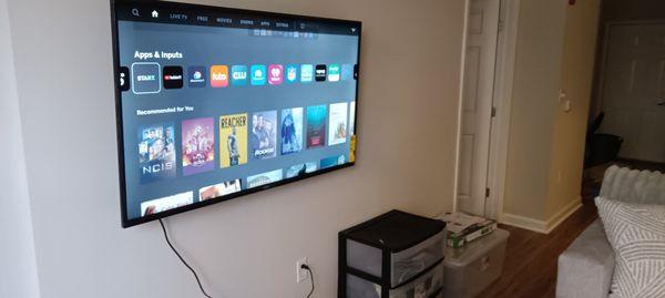 TV wall mount $40