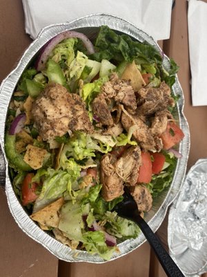 Chicken fattoush salad