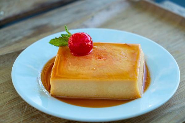 Flan w/ Caramel Sauce