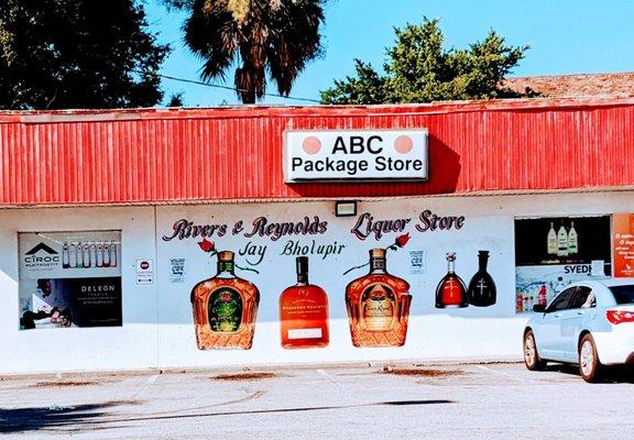 Rivers & Reynolds Liquors Store