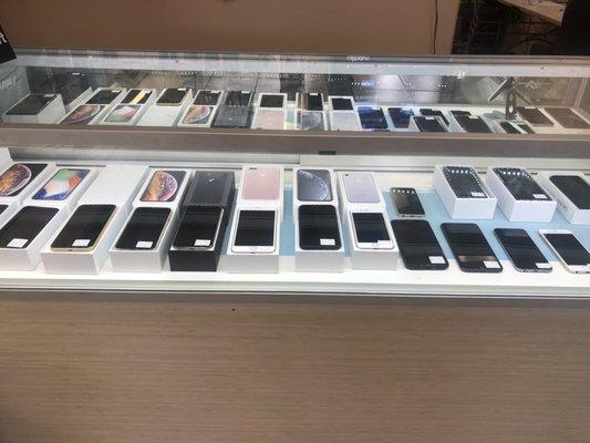 iPhone and Samsung Phones for SALE