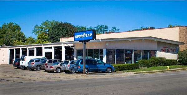 Berry Tire & Auto Libertyville IL, auto repair, oil change, AC repair, radiator service, brake service