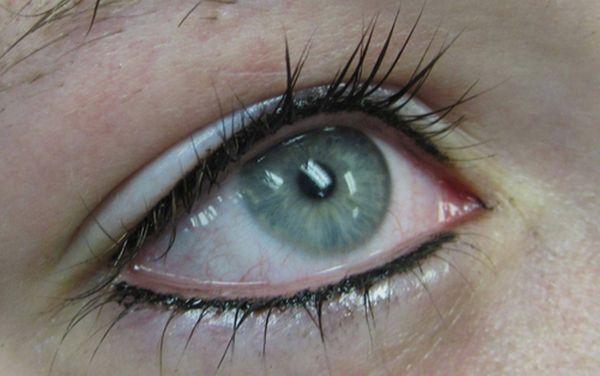 After Permanent Makeup - Eyeliner