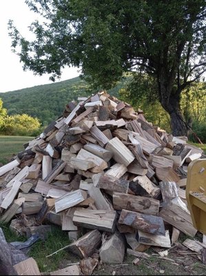 LK&SONS FIREWOOD 802-379-1532 ARLINGTON, VT.