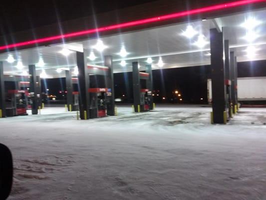 No customers at pumps