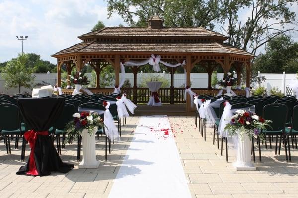 gazebo is perfect place to have your ceremony