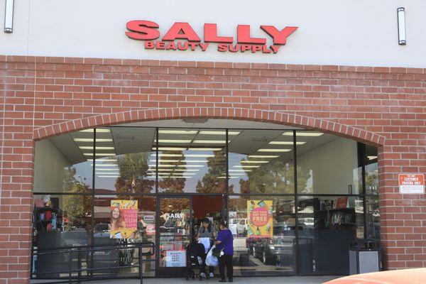 Sally Beauty supplies at Poinsettia Plaza shopping mall.