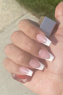 Medium short french nails, soft v curve