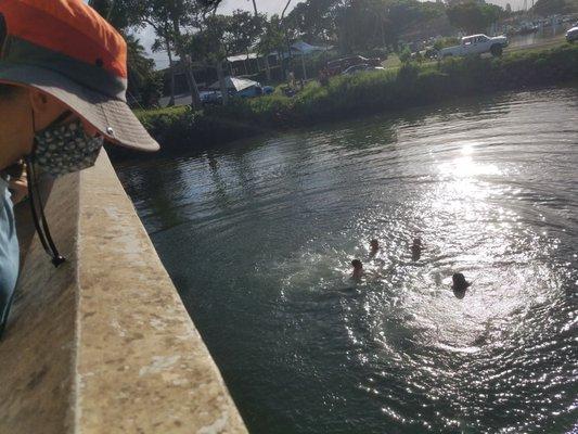 Chillin' in the Wai(Water) of our Aina(Land)....... =)