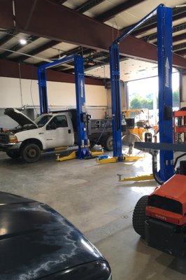 Automotive Diesel & Equipment Service