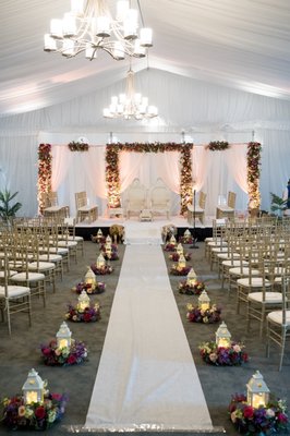 Aisle decor