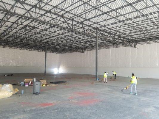 43,000 sq.ft. Warehouse. New Construction Cleaning