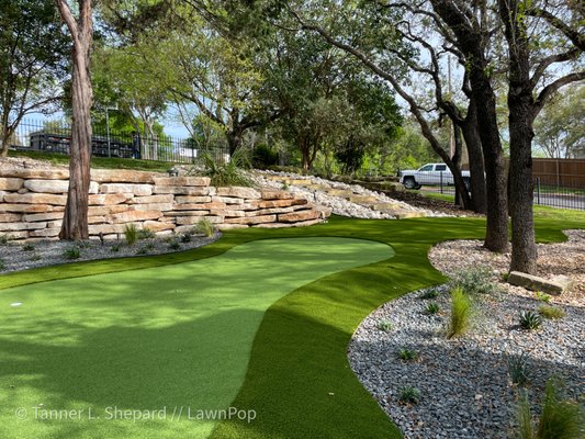 LawnPop ® Artificial Turf