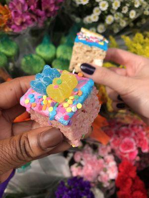 Birthday cake and Sugar cookie