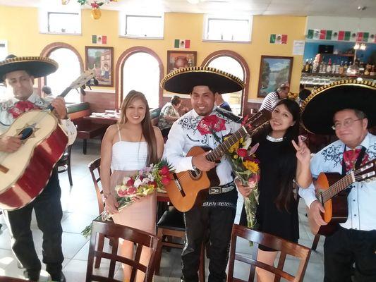 Mariachi Trio Serenata