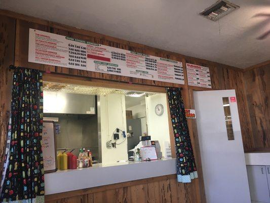 Deli Inside Rainey's Corner Market