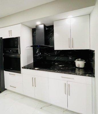 J & W Architectural Finishes Corp. - remodelacion completa de cocina hecha por J & W Architectural Finishes Corp.