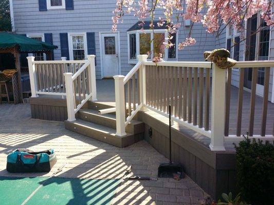 NO MAINTENANCE DECKING WITH LED LIGHTING