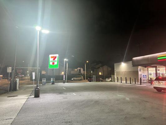 7-Eleven