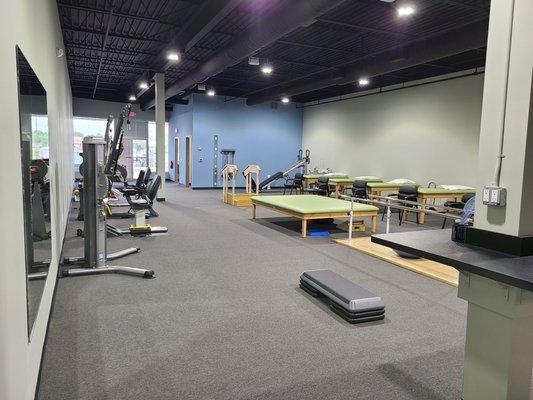 Trinity Rehab, out-patient physical therapy in East Windsor- gym and treatment area