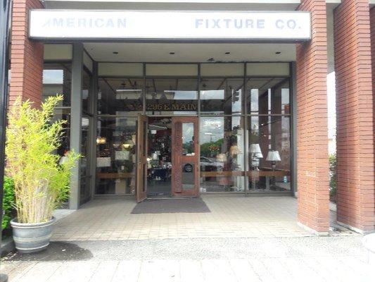 Auburn Way & Main Street Entrance