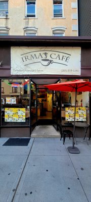 Storefront (07/20/23). @Irmas_Cafe #JerseyCity #JerseyCityHeights #SalvadoranFood