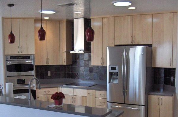 custom made Maple kitchen cabinets euro design with quartz tops