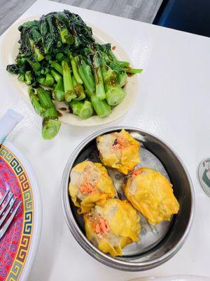 Shumai and Chinese broccoli