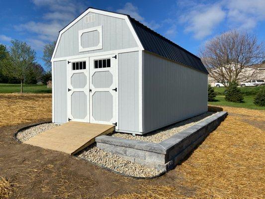 Amish Outdoor Buildings of Michigan