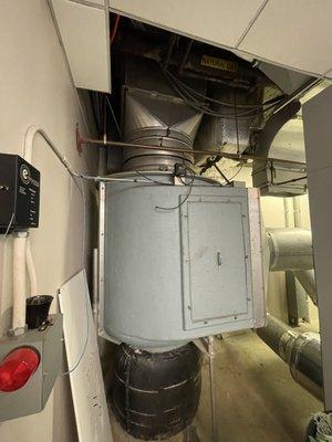 Commercial office air duct cleaning! BenzVac, Air duct cleaning, #airductcleaning, #ventcleaning, #dryerventcleaning   https://benzvac.com/s