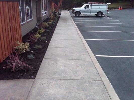 Fractured slate stamped sidewalk @ Whatcom Hospice House