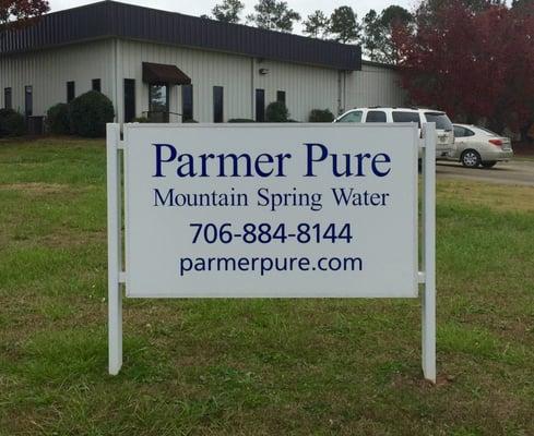 Parmer Water Company delivers bottled water to your home or office.